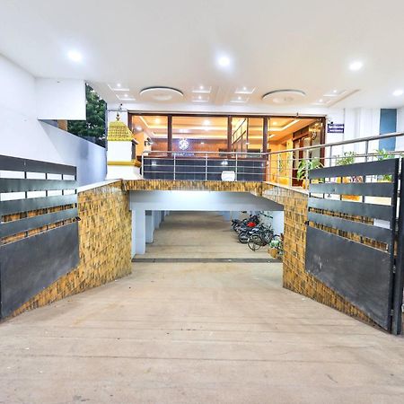 Hotel Golden Bliss Pondicherry Esterno foto