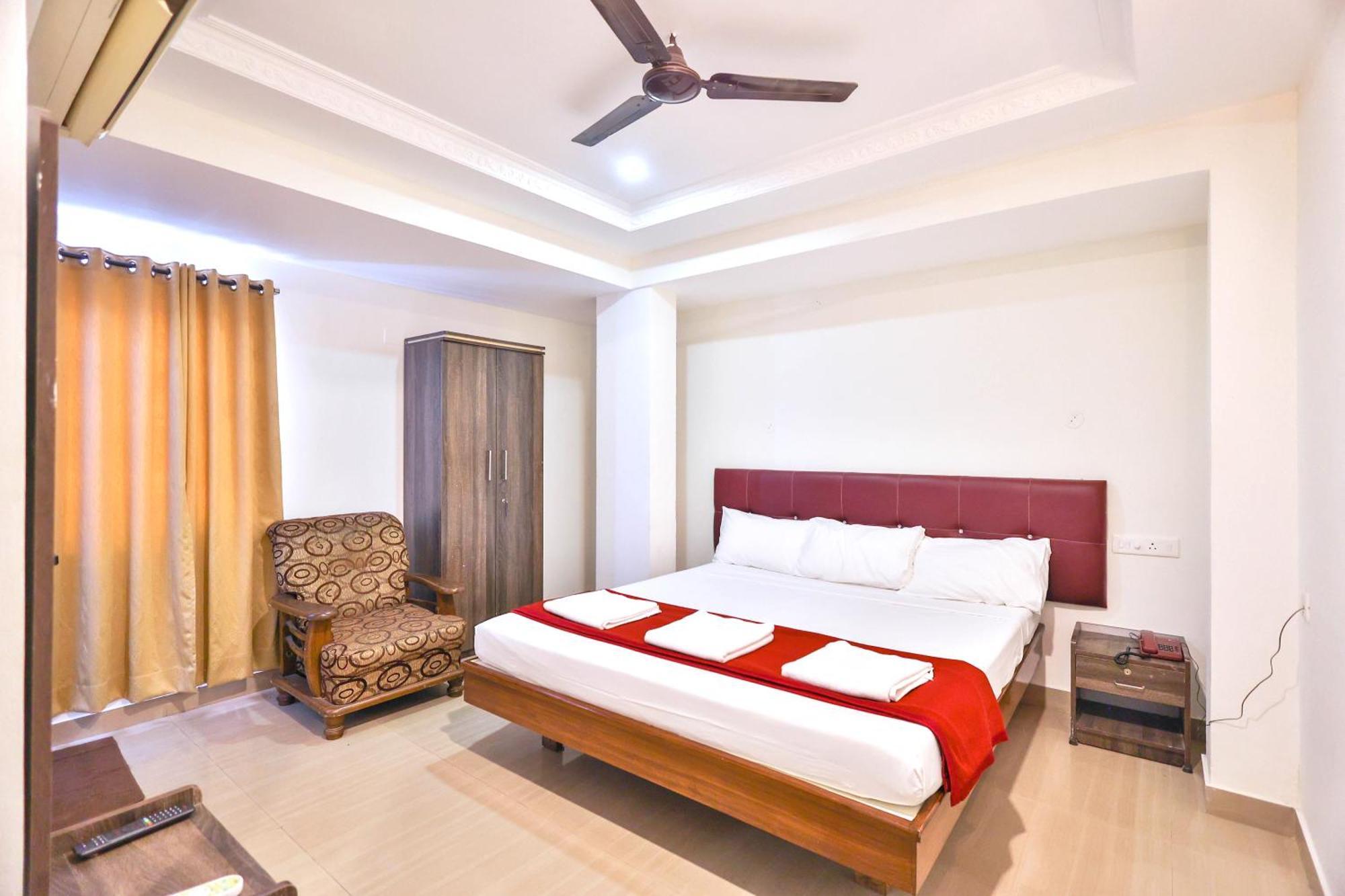 Hotel Golden Bliss Pondicherry Esterno foto