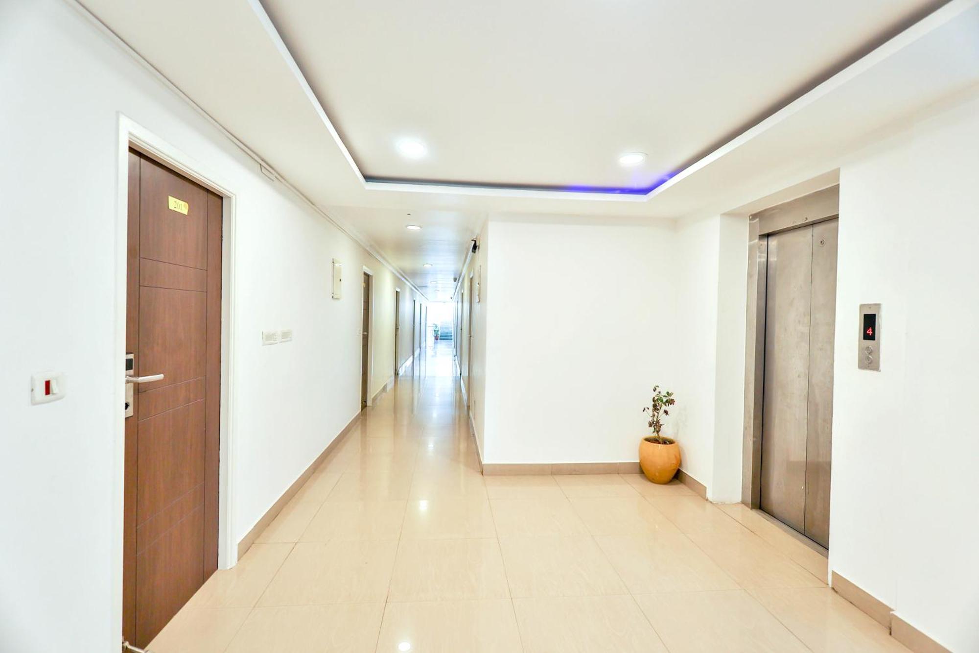 Hotel Golden Bliss Pondicherry Esterno foto